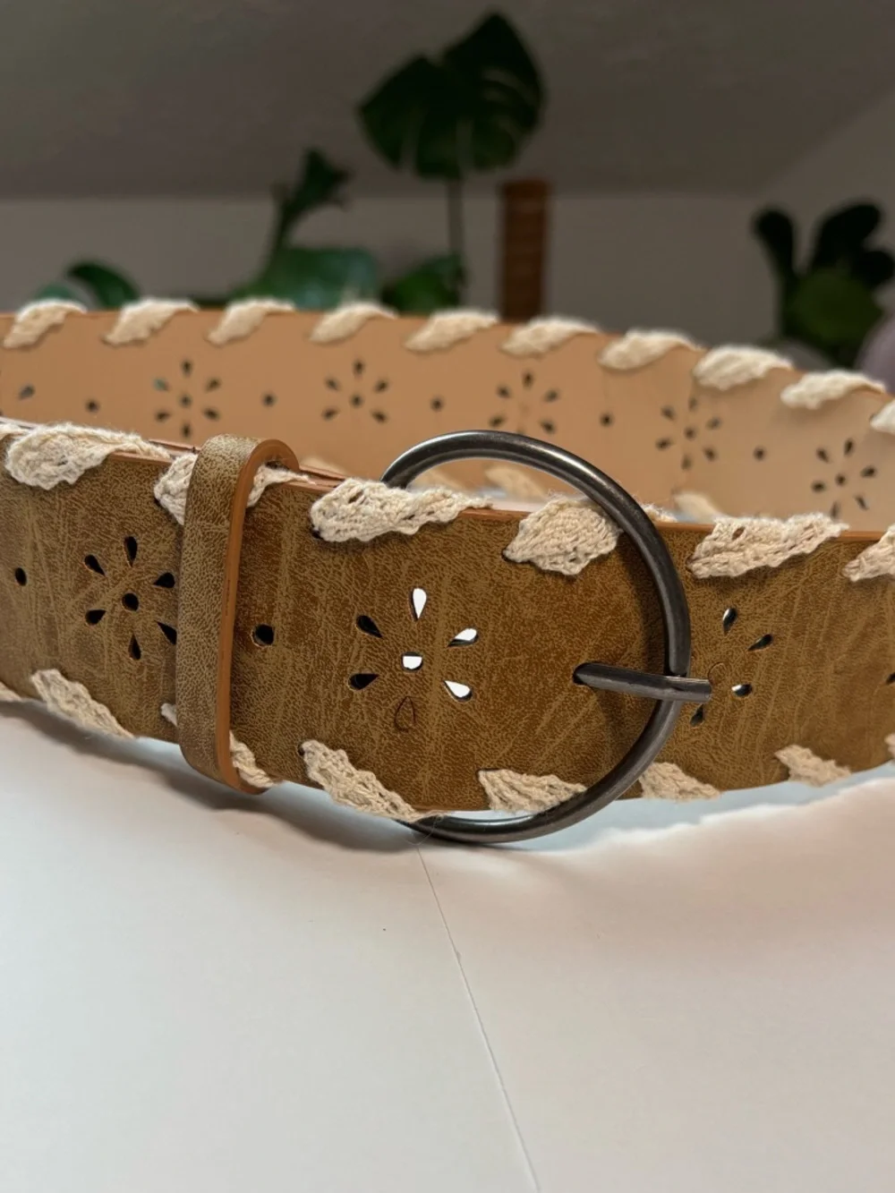 Boho fairycore faux leather belt with white lace trim, lasercut flowers. Small